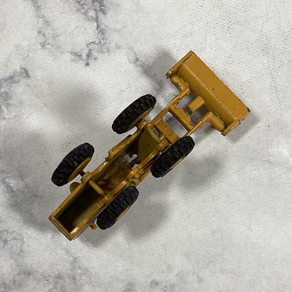 Vintage Hough Payloader Metal Equipment Toy 3" - Picture 7 of 10